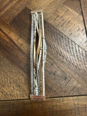 Multi-Strand Beige & Gold Women's Bracelet